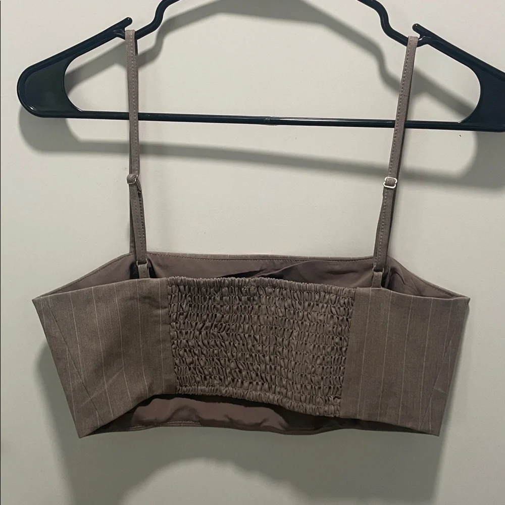 House of Harlow brown pin stripe crop top size small - Picture 4 of 4